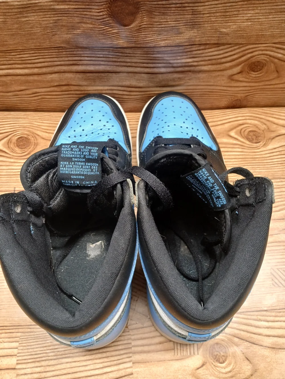Jordan Air Jordan 1 Retro High OG  UNC Toe White Black University Blue Sneaker